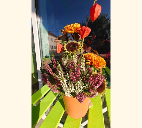 herbstliches Blumengesteck
